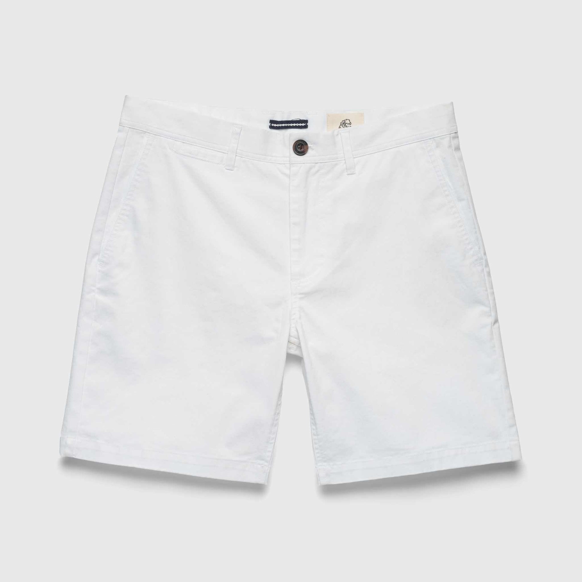 Andrew 7.5" Stretch Twill Short - Brilliant White - Convenient store