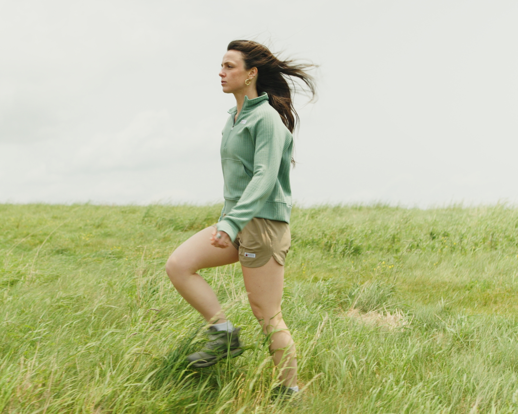 Women's High Rise Short 3.5" (Sandstone) - Convenient store