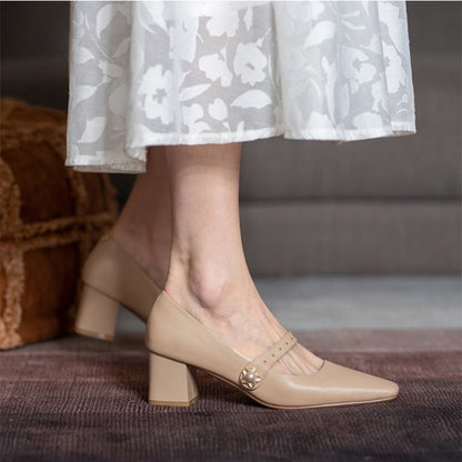 Vintage Mary Jane high heels - Convenient store