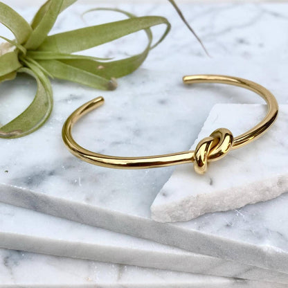 Knot Cuff