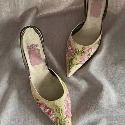 Vintage Pointed Embroidered High Heels - Convenient store