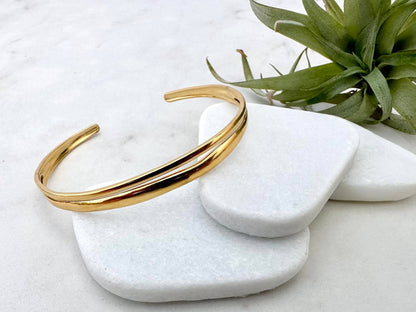 Fractured Earth Adjustable Cuff